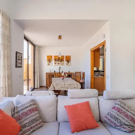 Amazing Villa Las Flores 别墅 Güimar