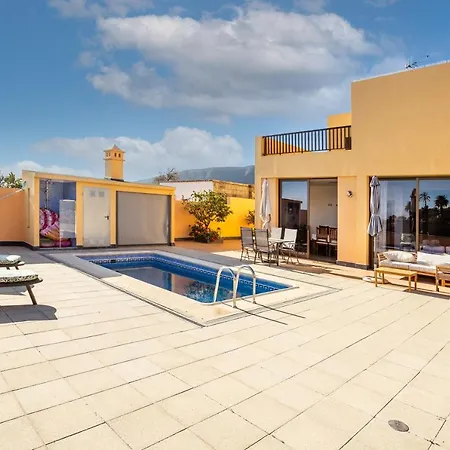 Amazing Villa Las Flores